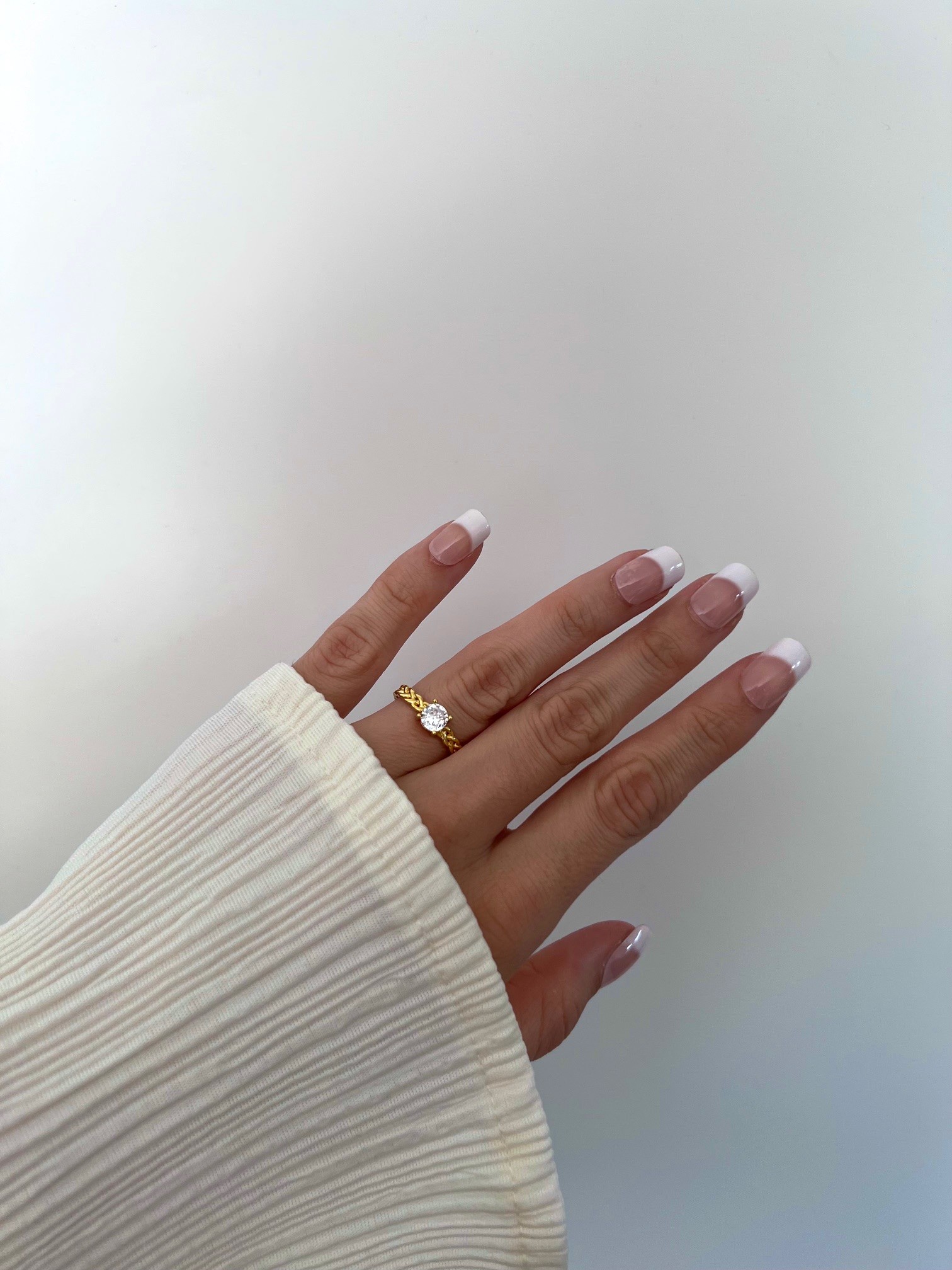 LUNA RING